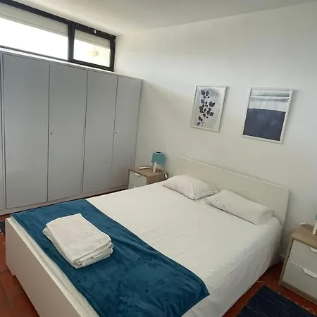 Apartment Tac - Comfy & Bright